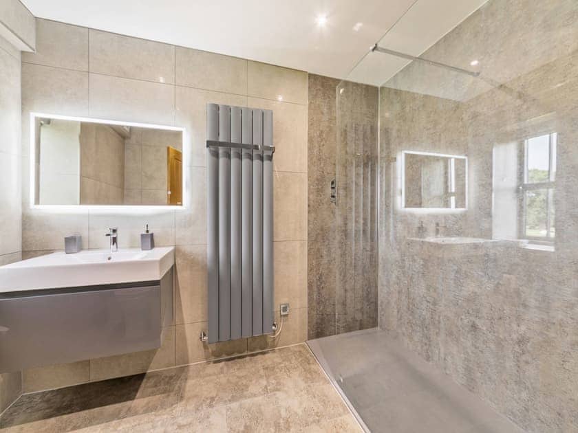 Shower room | Peel Castle - Garth House - Garth House , Carlisle