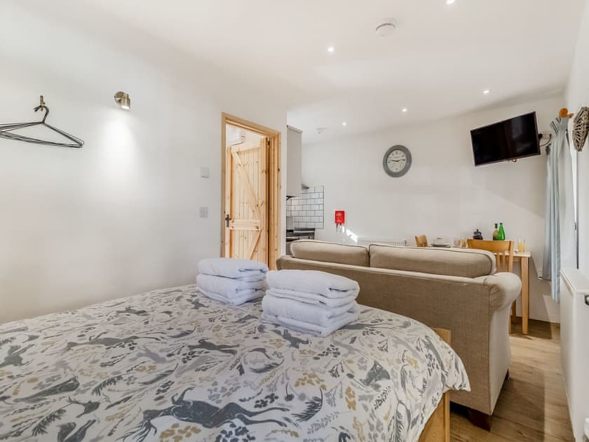 Studio | Converted Stable No 3 - Sorrels Farm , Great Sampford, near Saffron Walden