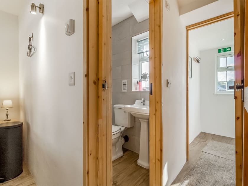 Interior | Converted Stable No 3 - Sorrels Farm , Great Sampford, near Saffron Walden