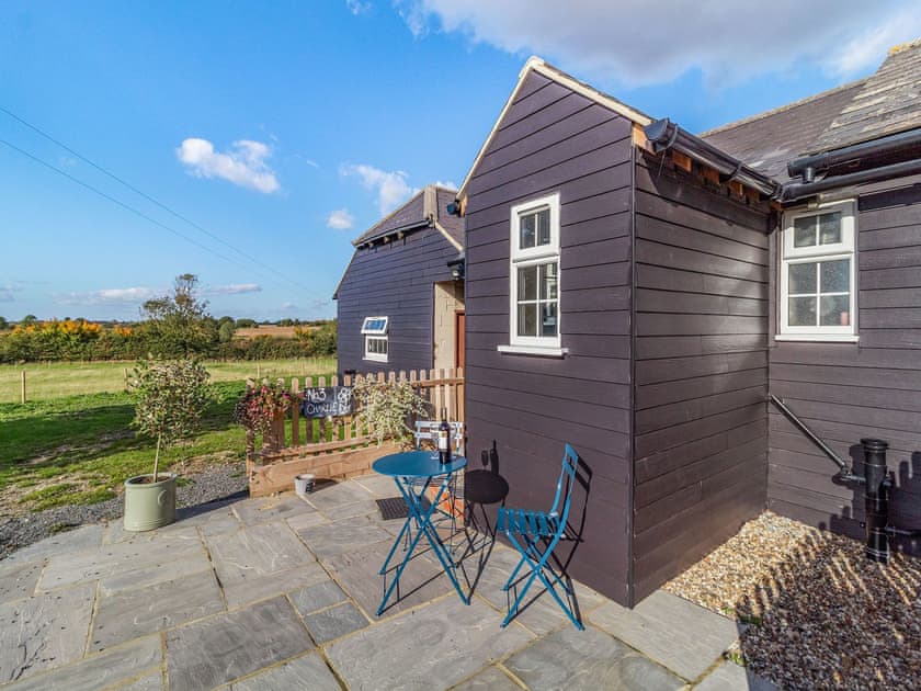 Exterior | Converted Stable No 3 - Sorrels Farm , Great Sampford, near Saffron Walden