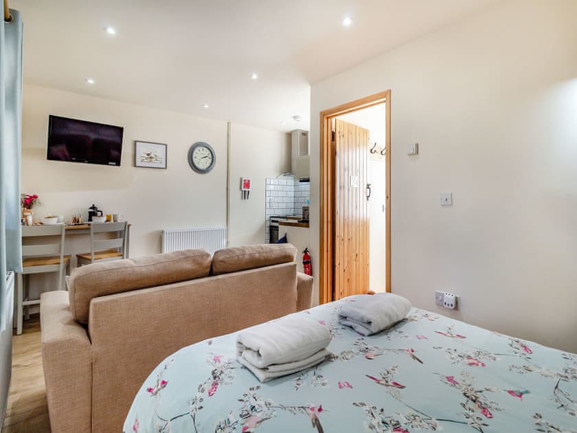 Studio | Converted Stable No 2 - Sorrels Farm , Great Sampford, near Saffron Walden