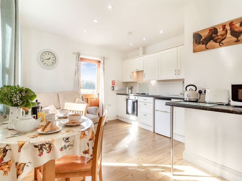 Open plan living space | Converted Stable No 1 - Sorrels Farm , Great Sampford, near Saffron Walden