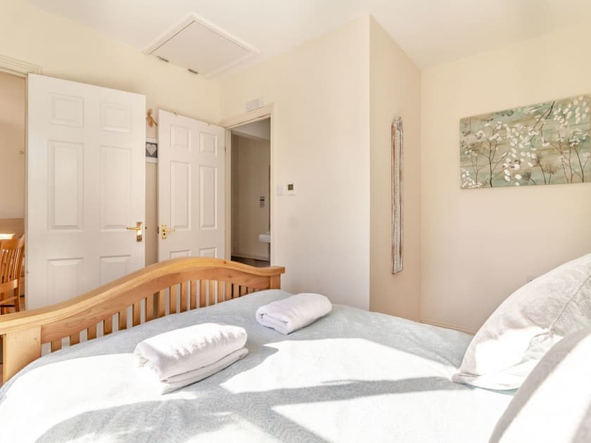 Double bedroom | Converted Stable No 1 - Sorrels Farm , Great Sampford, near Saffron Walden