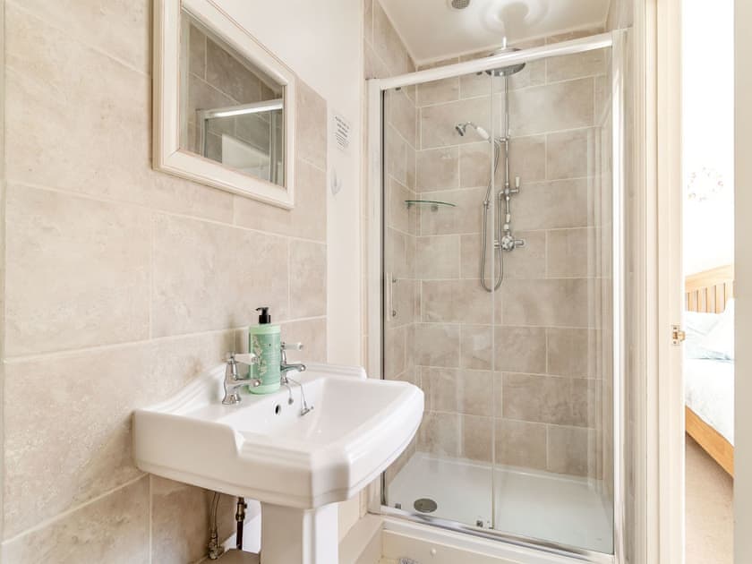 Shower room | Converted Stable No 1 - Sorrels Farm , Great Sampford, near Saffron Walden