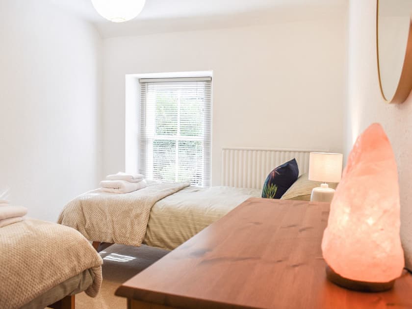 Twin bedroom | Riverside Cottage, Keswick