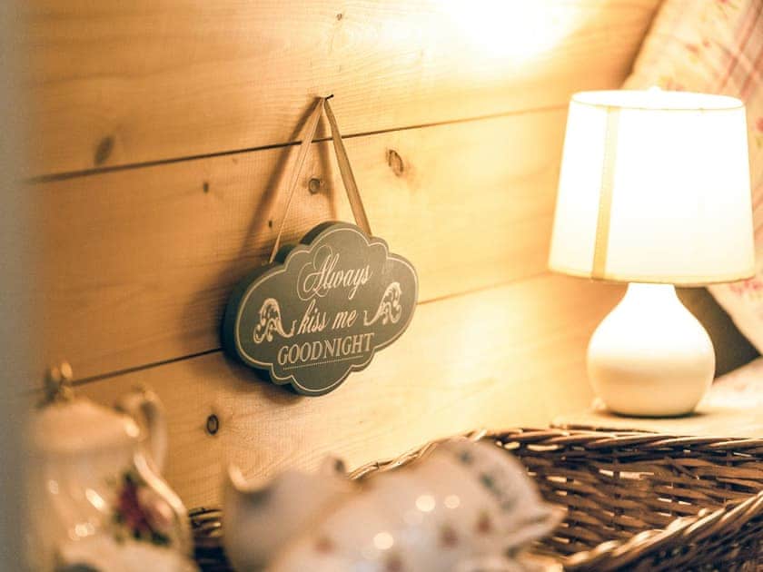 Interior | Daisy - Hollington Park Glamping, Woolton Hill, nr Newbury