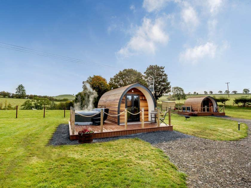 Exterior | Brook Valley Glamping-Chestnut - Brook Valley Glamping, Llanfair Caereinion