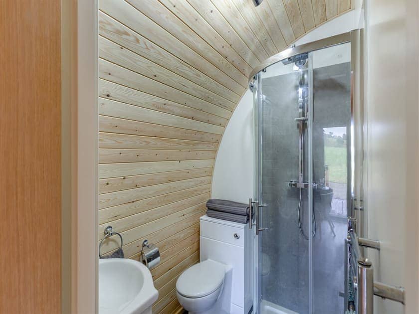 Shower room | Brook Valley Glamping-Chestnut - Brook Valley Glamping, Llanfair Caereinion