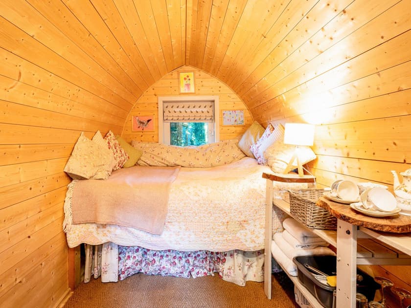 Interior | Bluebelle - Hollington Park Glamping, Woolton Hill, nr Newbury