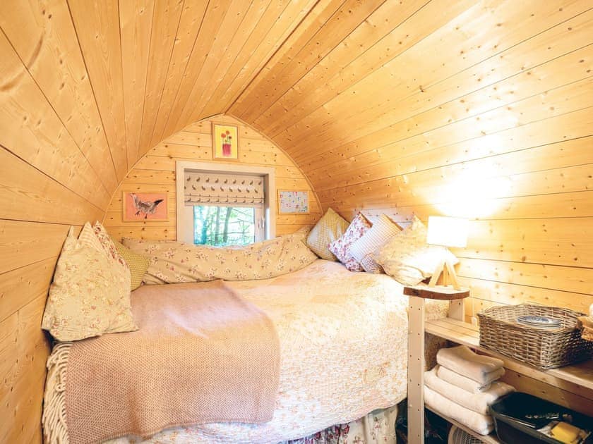 Interior | Bluebelle - Hollington Park Glamping, Woolton Hill, nr Newbury