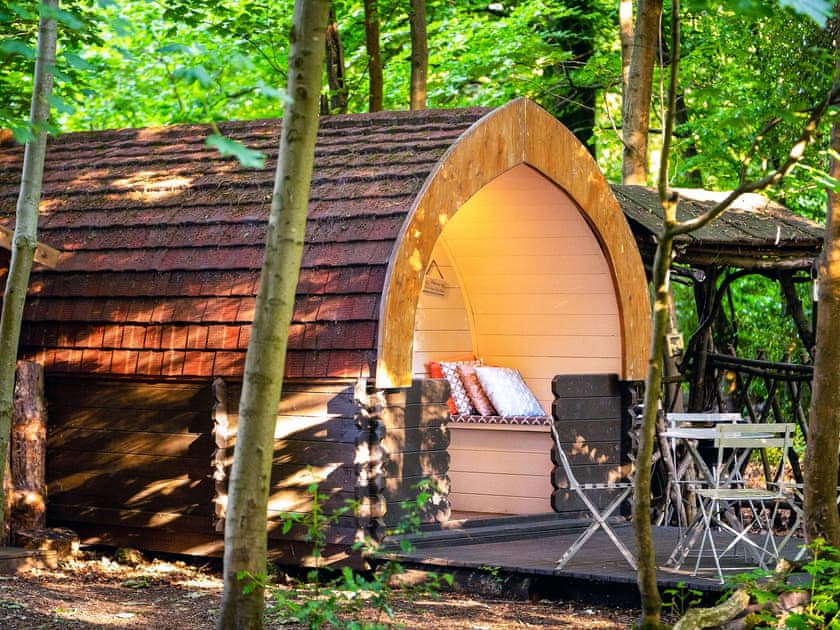 Exterior | Bluebelle - Hollington Park Glamping, Woolton Hill, nr Newbury