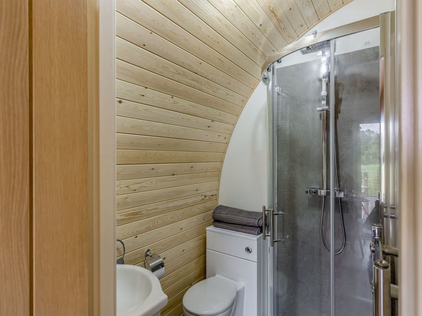 Shower room | Brook Valley Glamping-Beech - Brook Valley Glamping, Llanfair Caereinion