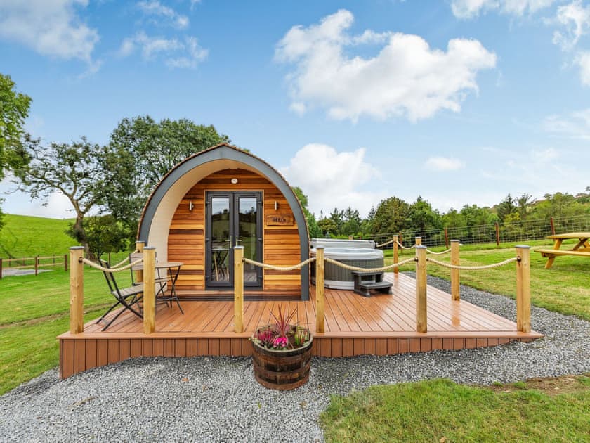 Exterior | Brook Valley Glamping-Beech - Brook Valley Glamping, Llanfair Caereinion