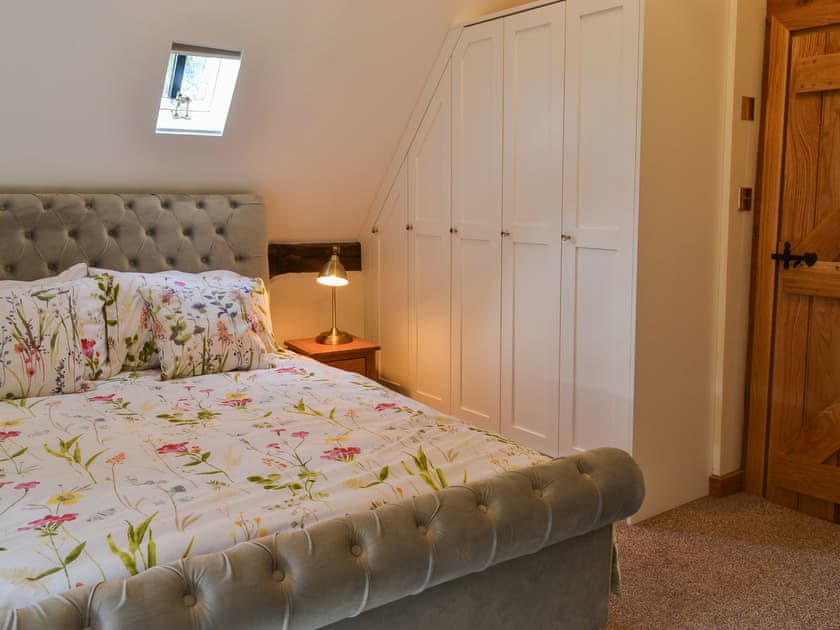 Double bedroom | The Granary, Hothfield