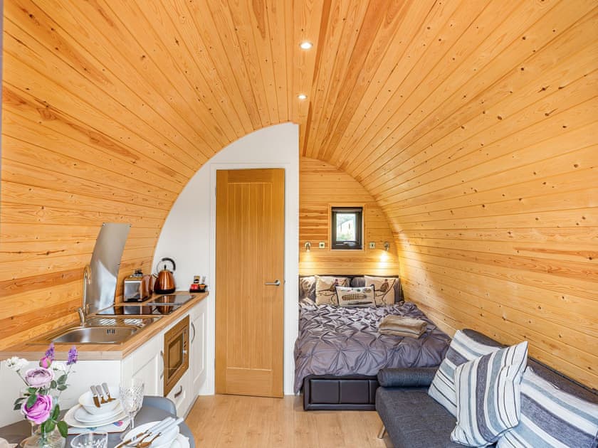 Interior | Brook Valley Glamping-Oak - Brook Valley Glamping, Llanfair Caereinion