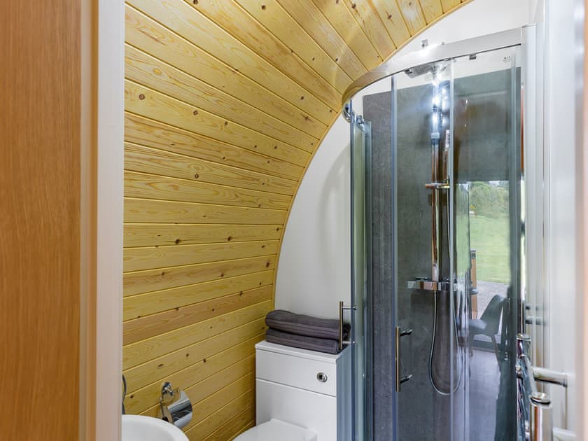 Interior | Brook Valley Glamping-Oak - Brook Valley Glamping, Llanfair Caereinion