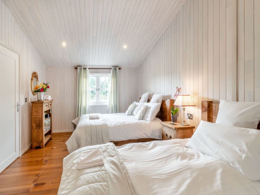 Family bedroom | Beech Tree Lodge, Derby