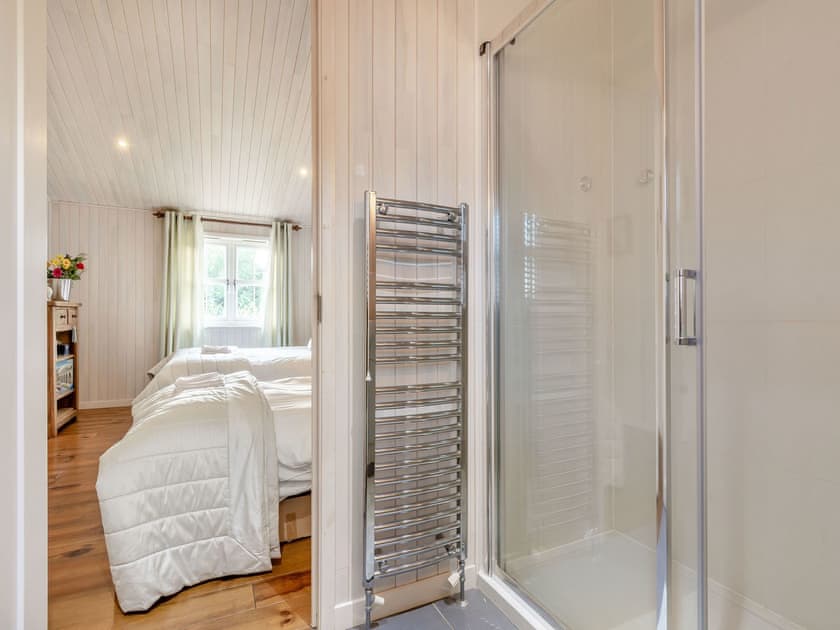 En-suite | Beech Tree Lodge, Derby