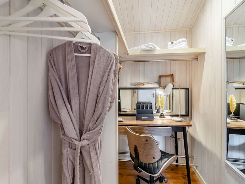 Study and walk-in wardrobe | Beech Tree Lodge, Derby