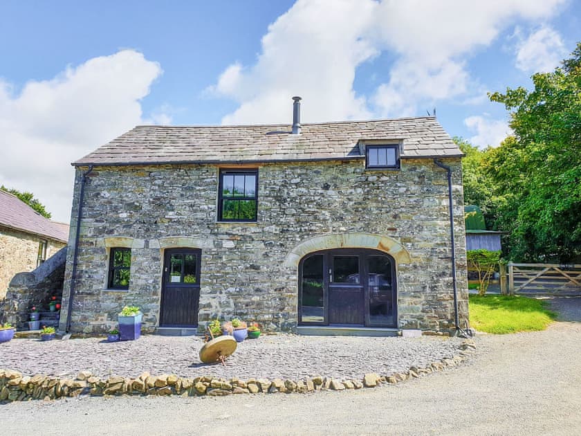 Exterior | The Coach House Loft - Dolgoy Cottages, Llangrannog