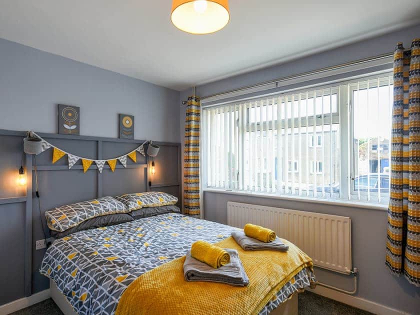 Double bedroom | Maldwyn, Tywn
