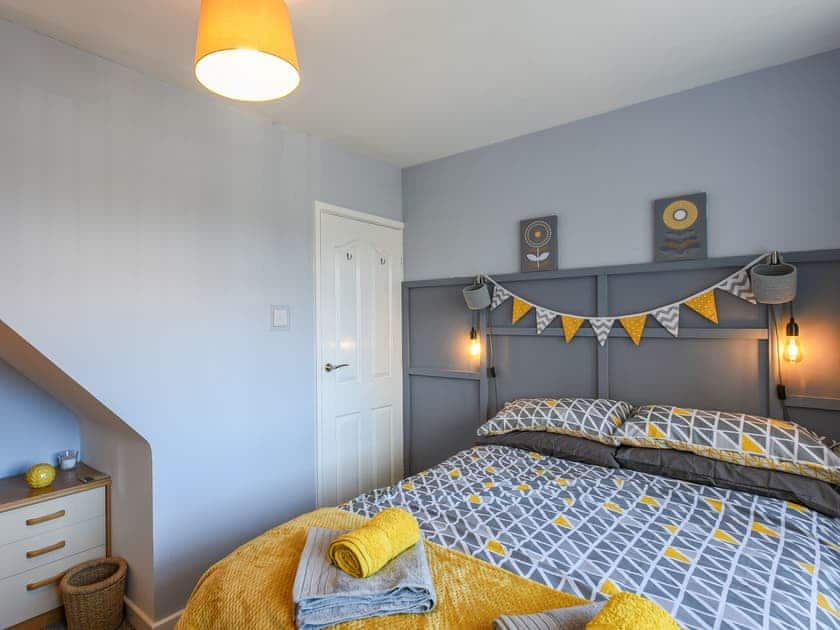 Double bedroom | Maldwyn, Tywn