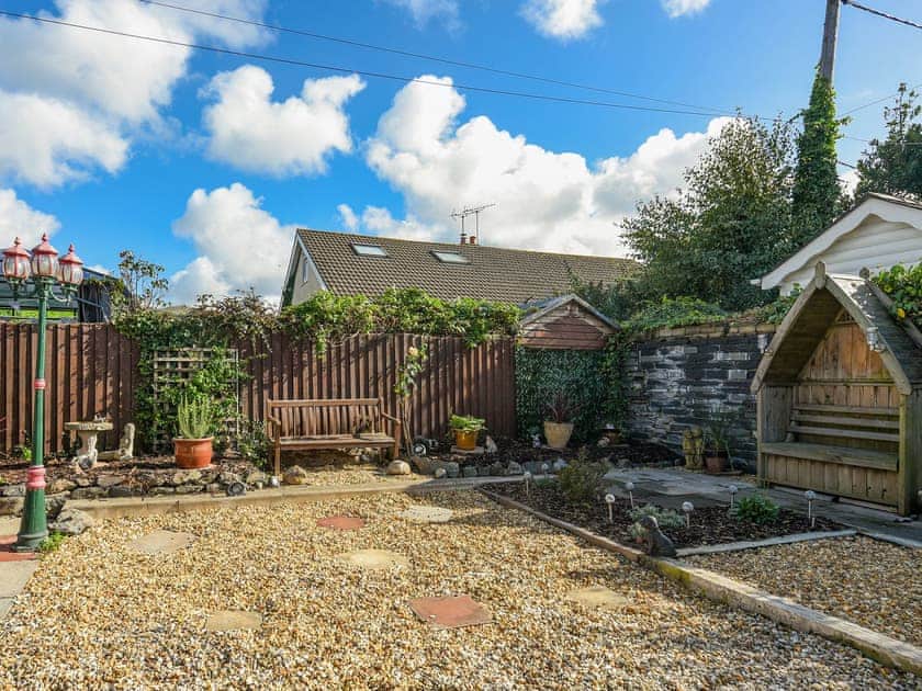 Garden and grounds | Maldwyn, Tywn