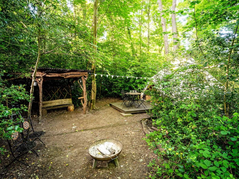 Outdoor area | Bedouin - Hollington Park Glamping, Woolton Hill, nr Newbury