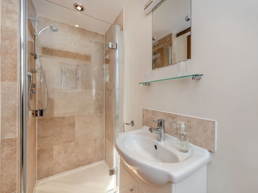 Shower room | The Bull’s Box, West Chiltington