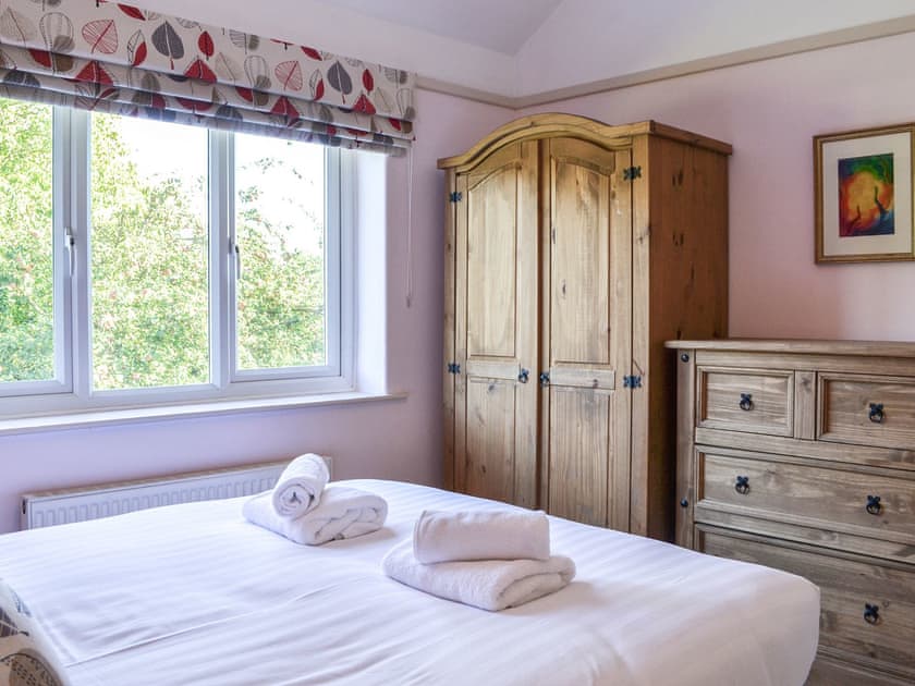 Double bedroom | The Dairyman’s Cottage, York