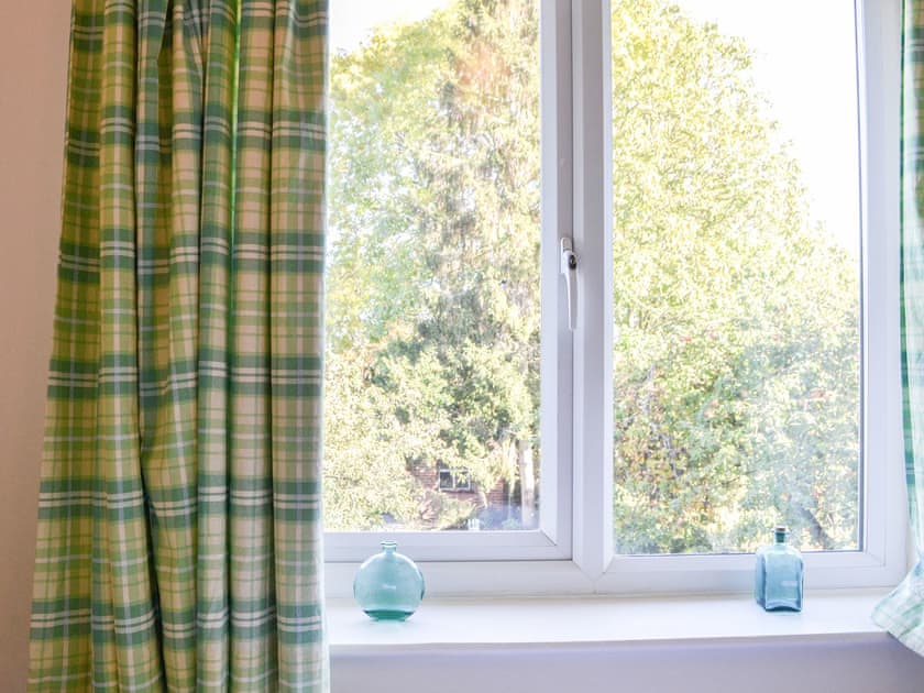 Twin bedroom | The Dairyman’s Cottage, York