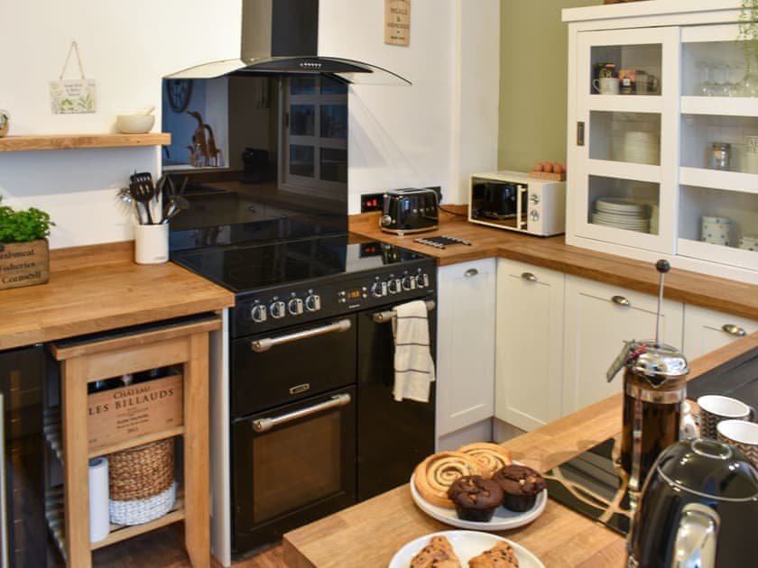 Kitchen | Railway Cottage, Thirsk