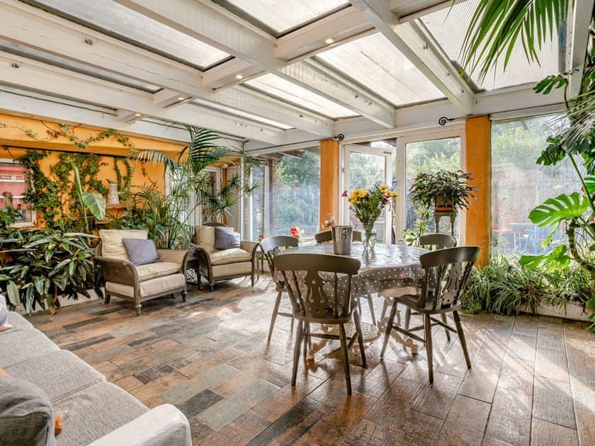 Conservatory | Pistyll Bach - Eco Retreats, Capel Isaac