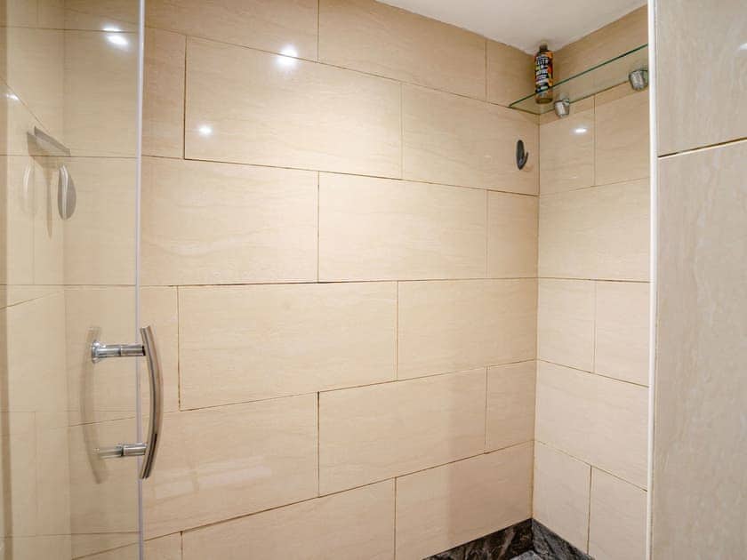 En-suite | Pistyll Bach - Eco Retreats, Capel Isaac