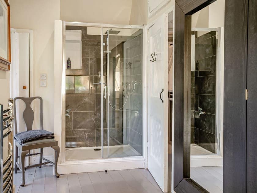 En-suite | Pistyll Bach - Eco Retreats, Capel Isaac