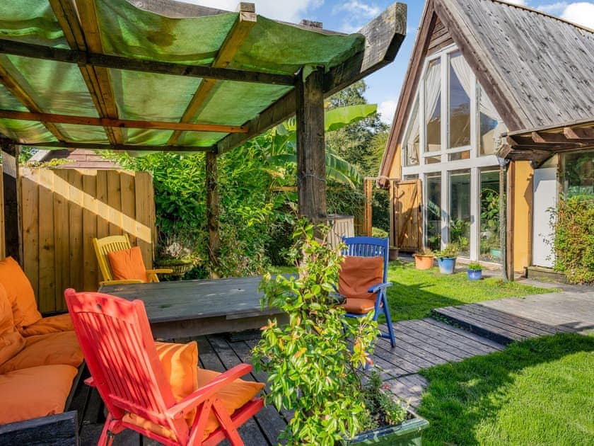 Garden | Pistyll Bach - Eco Retreats, Capel Isaac