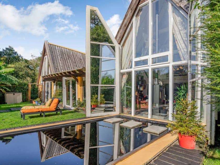 Garden | Pistyll Bach - Eco Retreats, Capel Isaac