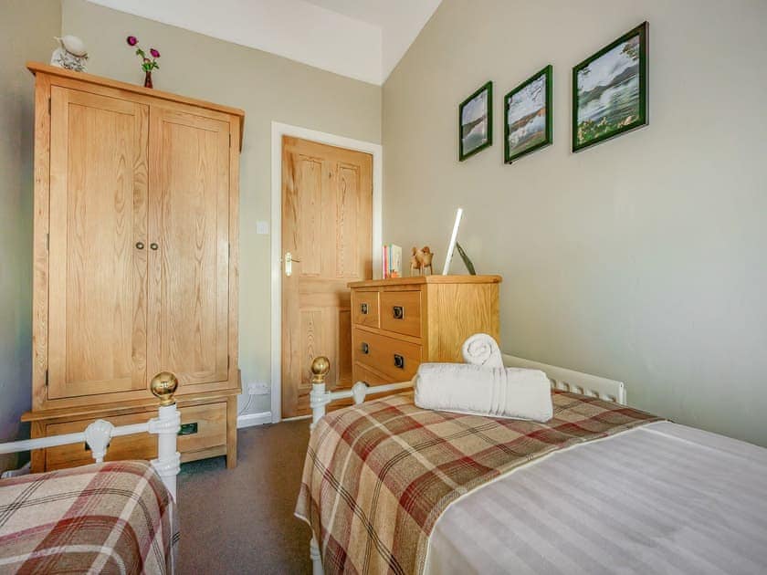 Twin bedroom | Hazel’s Cottage, Keswick