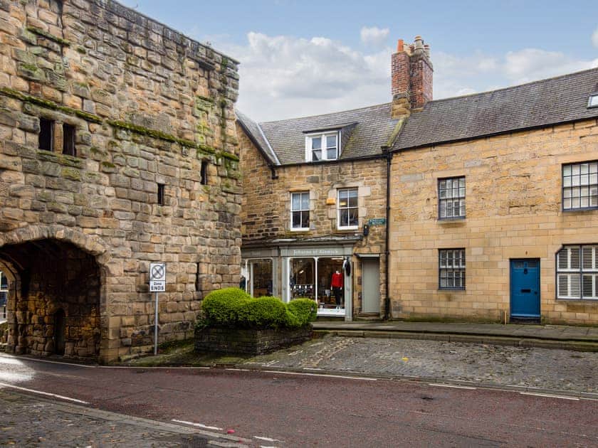 Exterior | The Gatehouse, Alnwick