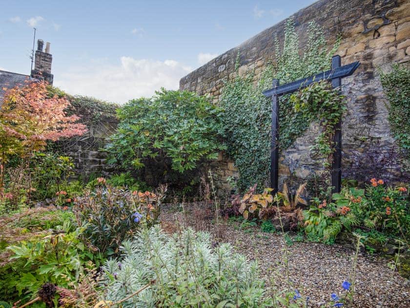 Garden | The Gatehouse, Alnwick