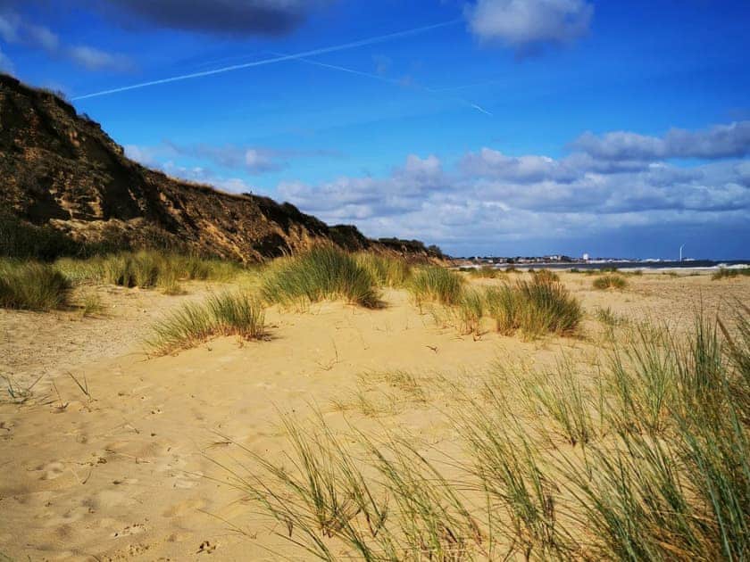 Kessingland Beach where you can walk to Pakefield and Lowestoft one direction or Benacre, Cove Hithe or for a much longer walk to Southwold | Beehive Cottage, Beccles