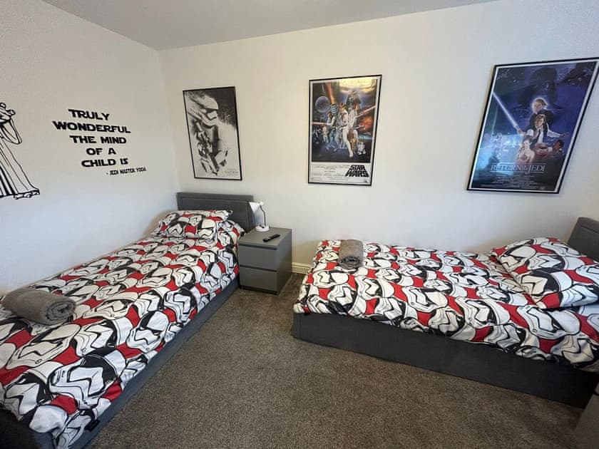 Twin bedroom | Seaview House, Thornton-Cleveleys, near Blackpool