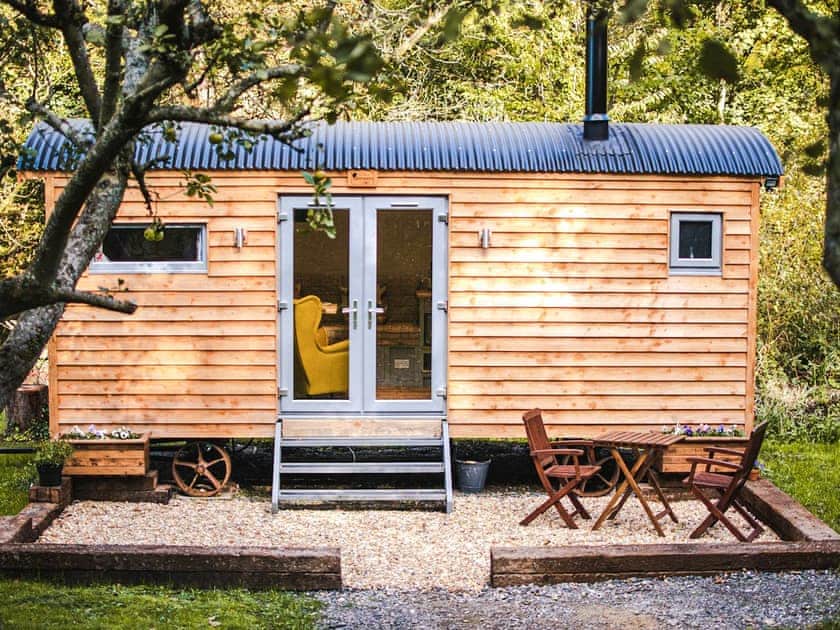 Exterior | Little Willows, Devizes