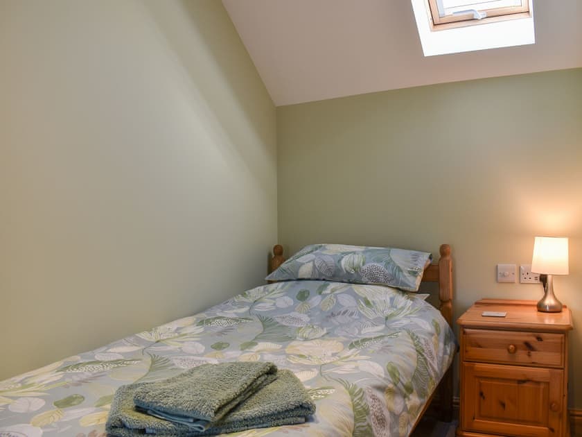 Single bedroom | The Barn, Holymoorside near Chesterfield