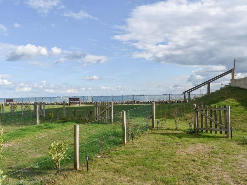 Garden | Seascape - Royal Cliff Apartments, Sandown
