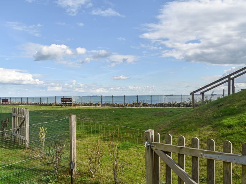 View | Seascape - Royal Cliff Apartments, Sandown