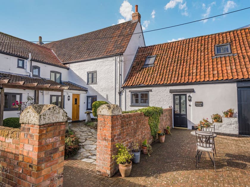Exterior | Horseshoe Cottage, Lympsham