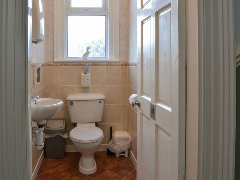Separate toilet | Kilburn House, Bridlington