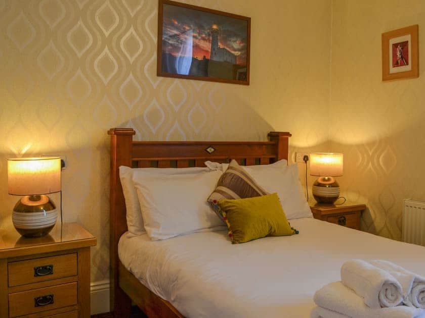 Double bedroom | Kilburn House, Bridlington