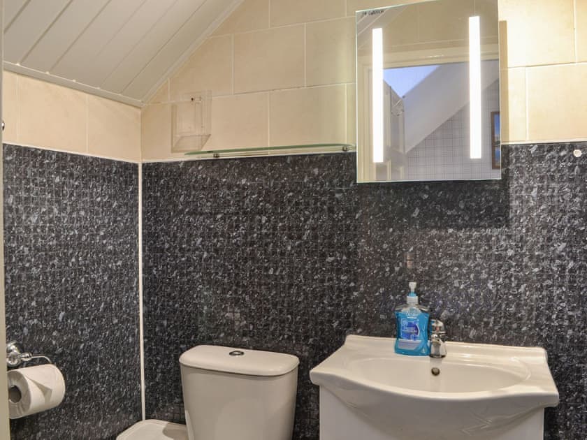En-suite | Kilburn House, Bridlington